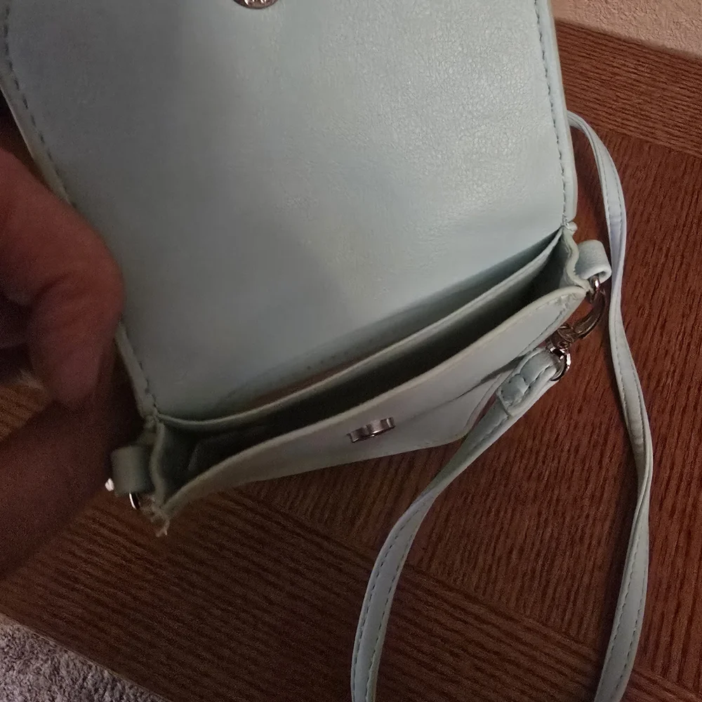 Crossbody Bag With Phone Window Light Blue - Picture 3 of 5